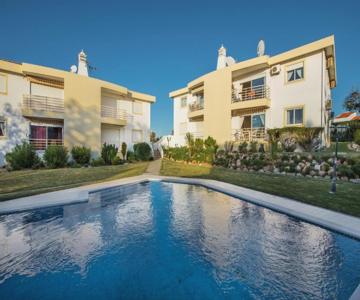 Apt Galé Garden AA by Algarve Villa Holidays