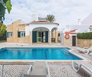Oura Villa V3 com Piscina Privada