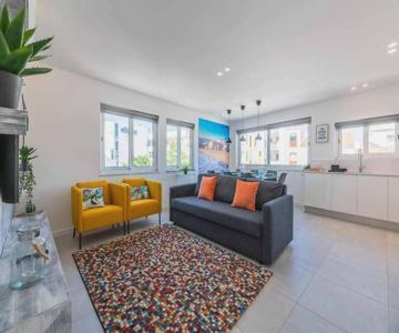 Central Town 2-Bedroom Apartment Albufeira