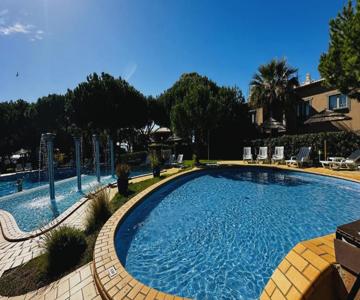 Bicos 7 - Shared Pool - 6 Guests - Albufeira