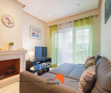 #228 Garrett Flats by Home Holidays