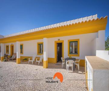 #225 Tranquil Flat With Ac And Shared Pool
