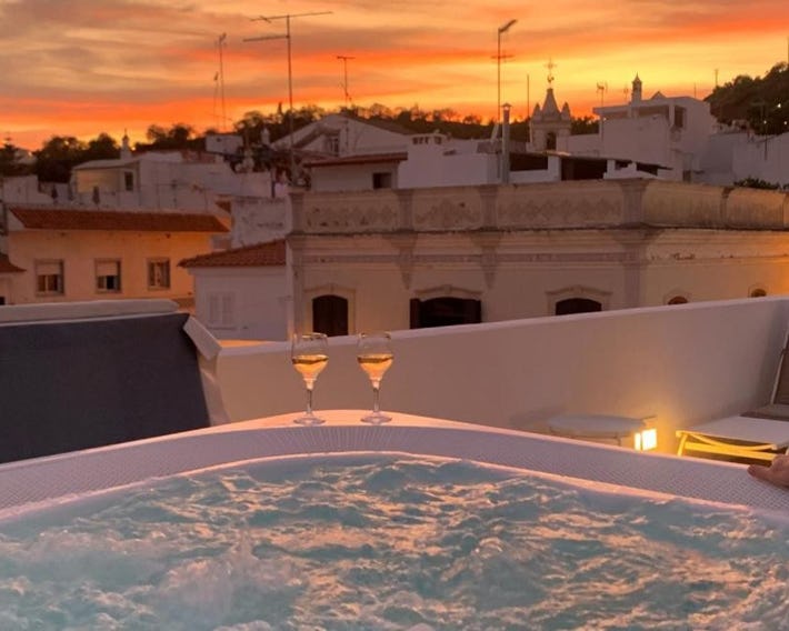Alte Tradition Guest House
