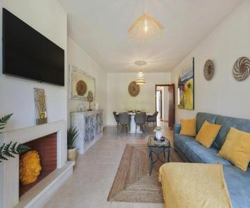 Jaqueline Beach and Golf House