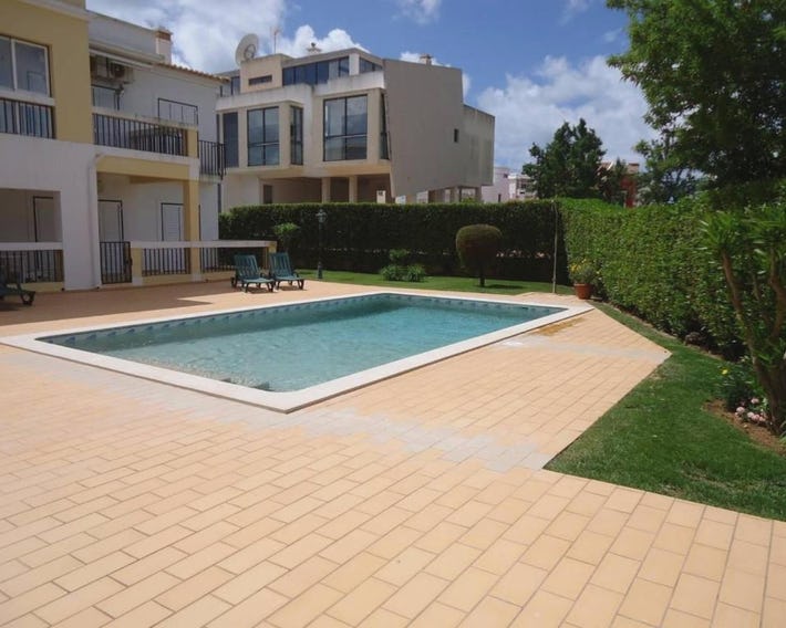 BUGANVILIA RESIDENCE