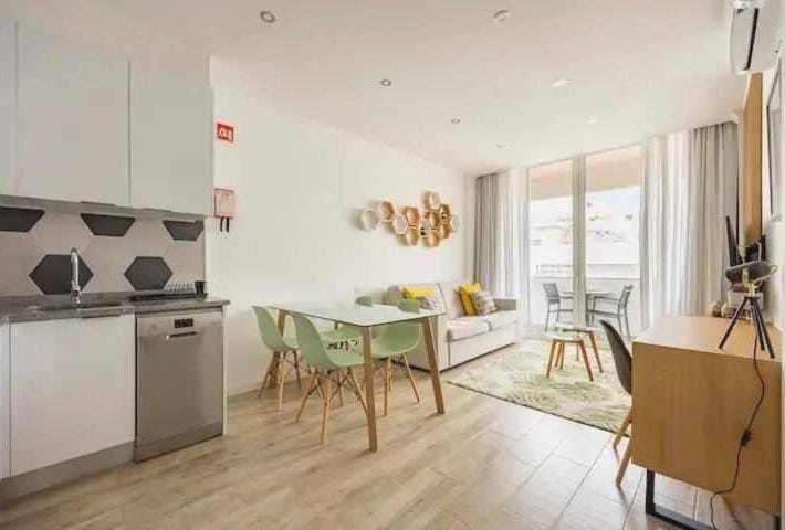 Timeless Beach III - Apartment