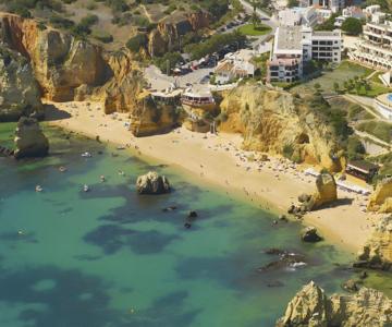 A Casa E A Praia Da Ana