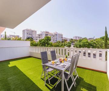 Terrace Lovers By Seewest