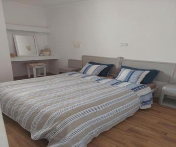 Blue Wave Apartment