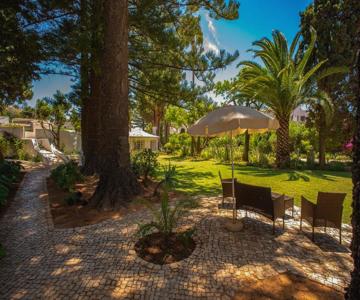 Apartment with Garden View in Luz