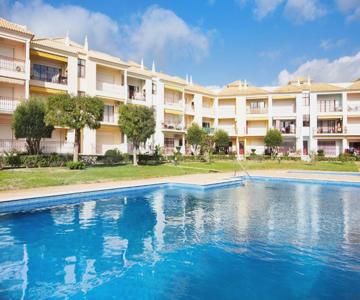 Columbus Beach Apartment
