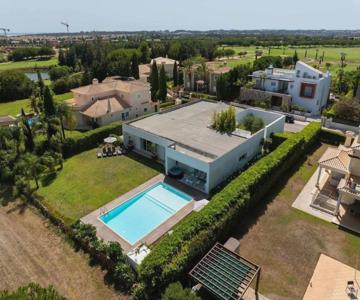 Villa Laguna 25 by Stay ici