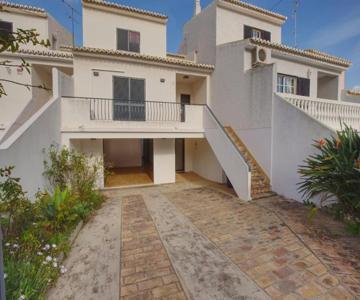 Townhouse in Quarteira