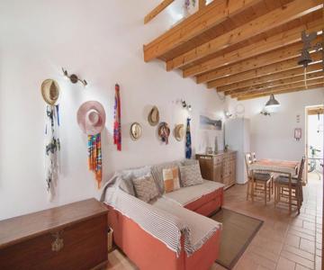 Ana Townhouse