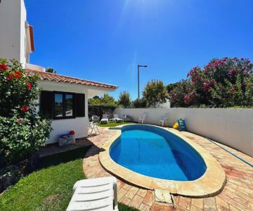 Vilamoura Traditional Villa with Pool by Homing