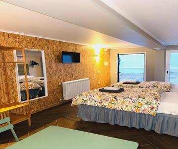 Studio LEIRIA Side
