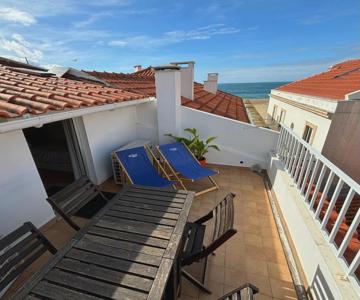 Sea View terrace, Beach 30m, Parking available, Air conditioning