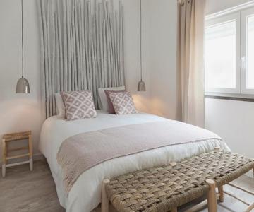 Mare Cheia (High Tide) Beach and Surf Apartments