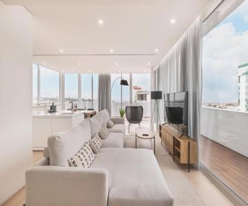 Bay View Penthouse by Olala Homes
