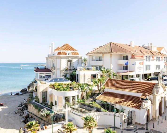 The Albatroz Hotel
