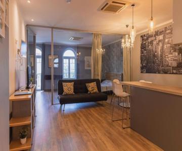 Stylish 1 Bedroom Apartment - 500m From The Beach