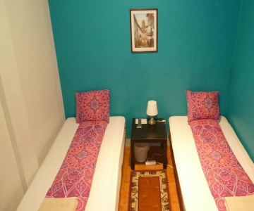 Midtown Guest House