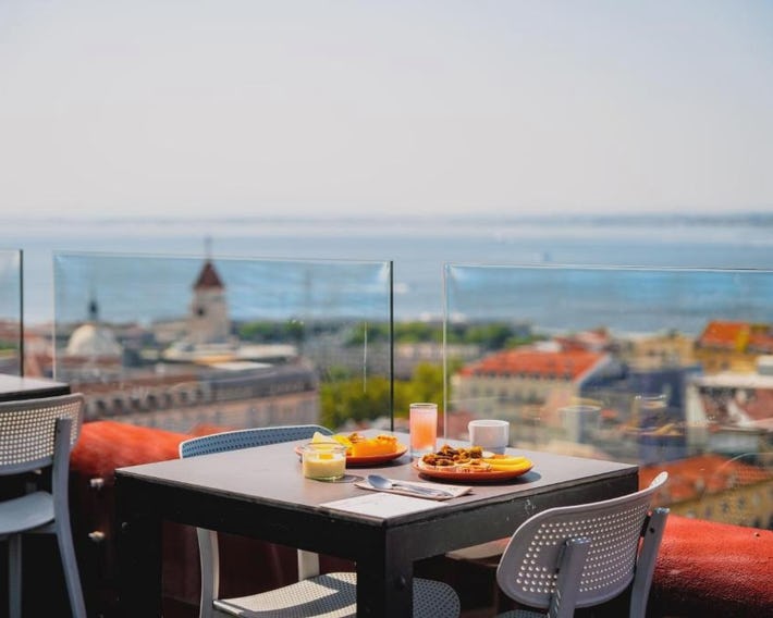 Monte Belvedere Hotel by Shiadu