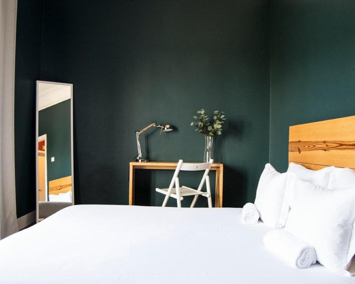 Avenue Hostel & Suites