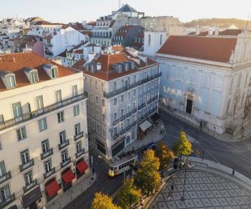 Lisbon Best Apartments -  Chiado Camões