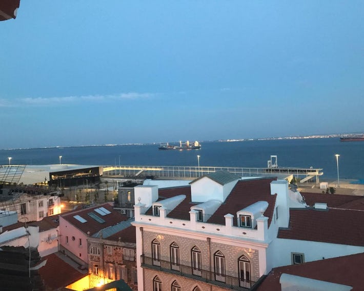 Alfama Guest House