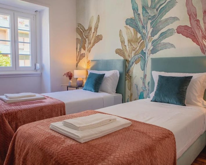 Succeed Campo Pequeno Suites