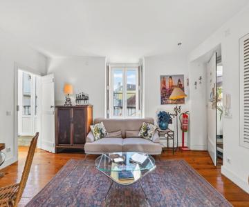 Stylish Lisbon Apartment in Alfama w/ Heating