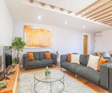 Downtown Seaview Apartment
