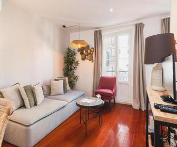 Great Duplex Apartment in Alfama with AC
