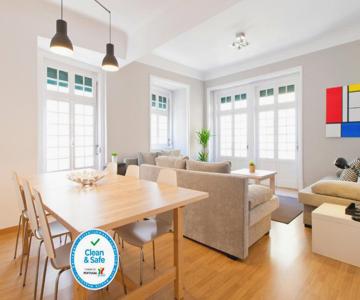 Chagas 17 By Central Hill Apartments