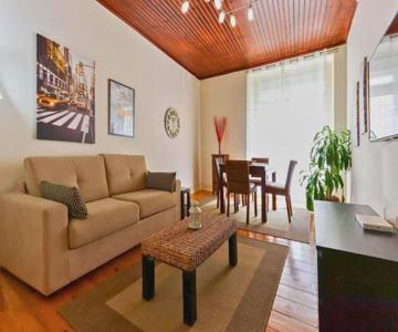 Cozy and Sunny Apartment - Anjos, Lisbon