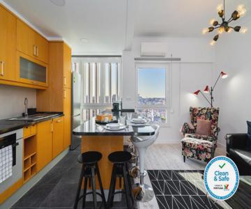 Whome | Anjos Premium Apartment #10
