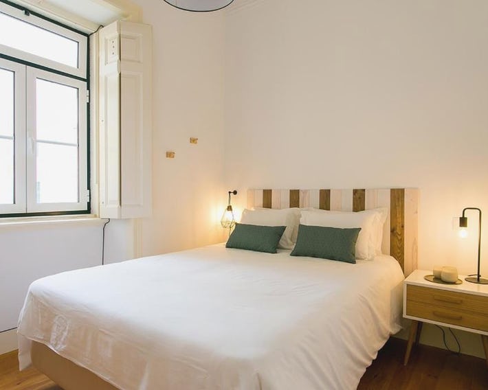 LovelyStay - Cozy 3BDR Apartment in Estrela