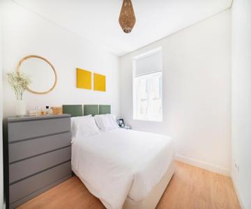Monsanto Hill House - No. 565 1d