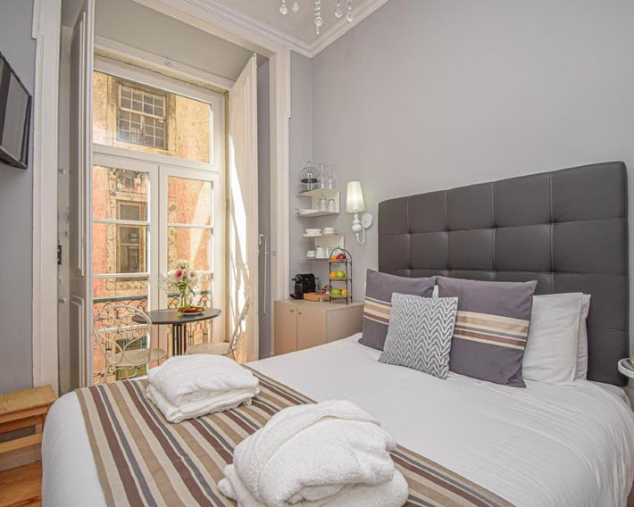 B in B Lisbon Downtown Suites