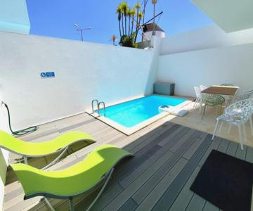 Sunset Street Beach House