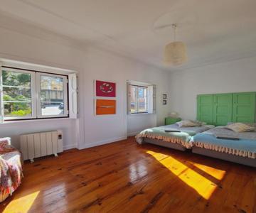 Maria Saudade - Bright & Spacious Apartment with Views in the Heart of Sintra