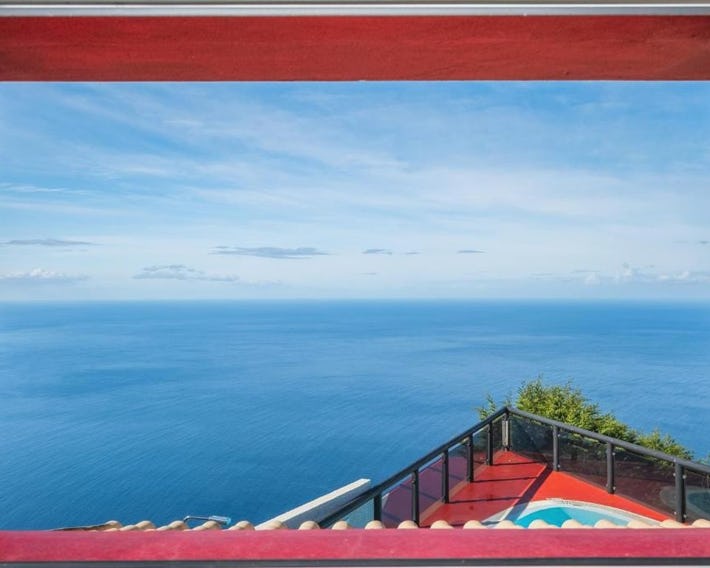 Ocean Panorama House by Homie