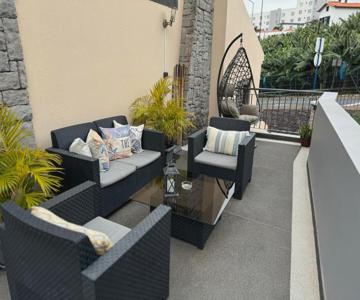 Alforra Residence 1-t2-centro-praias-levadas