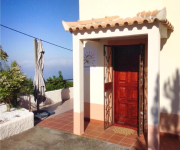 Ovelha Do Sol by Madeira Household Management