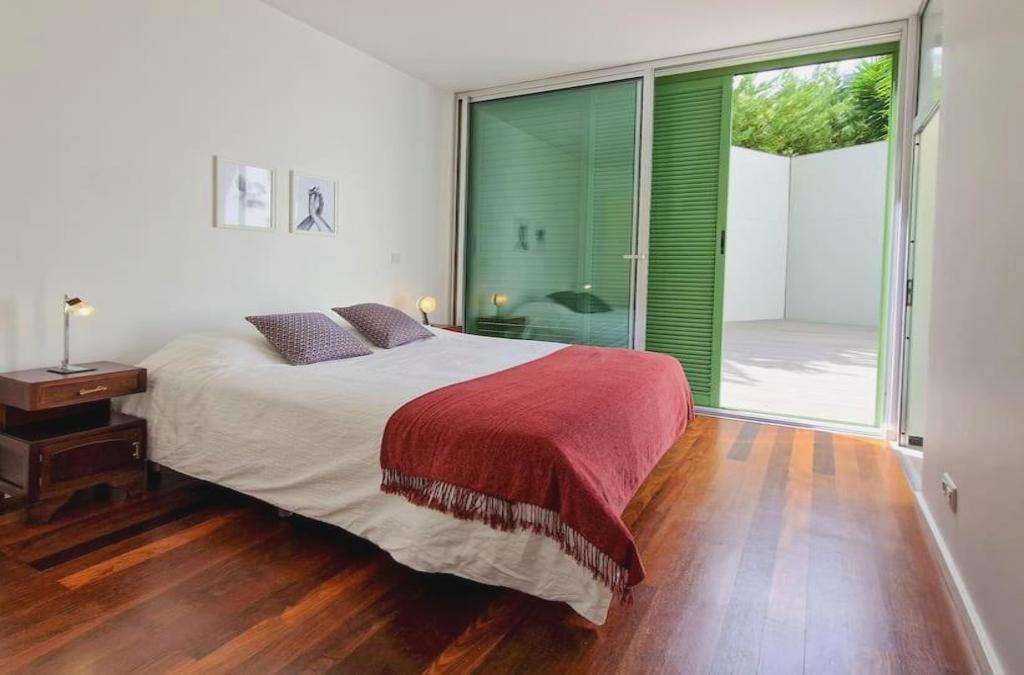 Upscale, spacious & peacefull 3-bedroom apartment