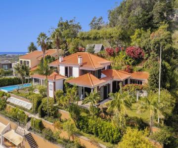 Villa Rostrum By Villa Plus