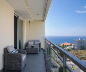Guestready - Scenic Retreat With Seaview