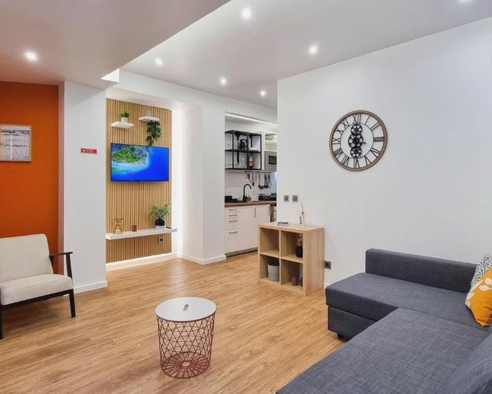 The Jolie - Apartments by the Ocean