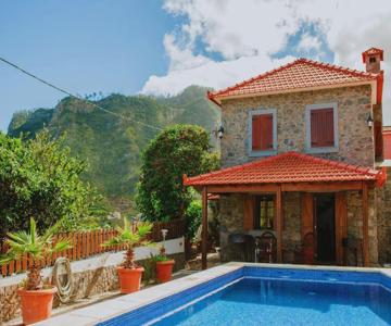 Villa Matta by Amazing Madeira